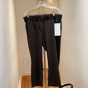 NWT Lululemon On The Fly Crop Pants Multi Sizes